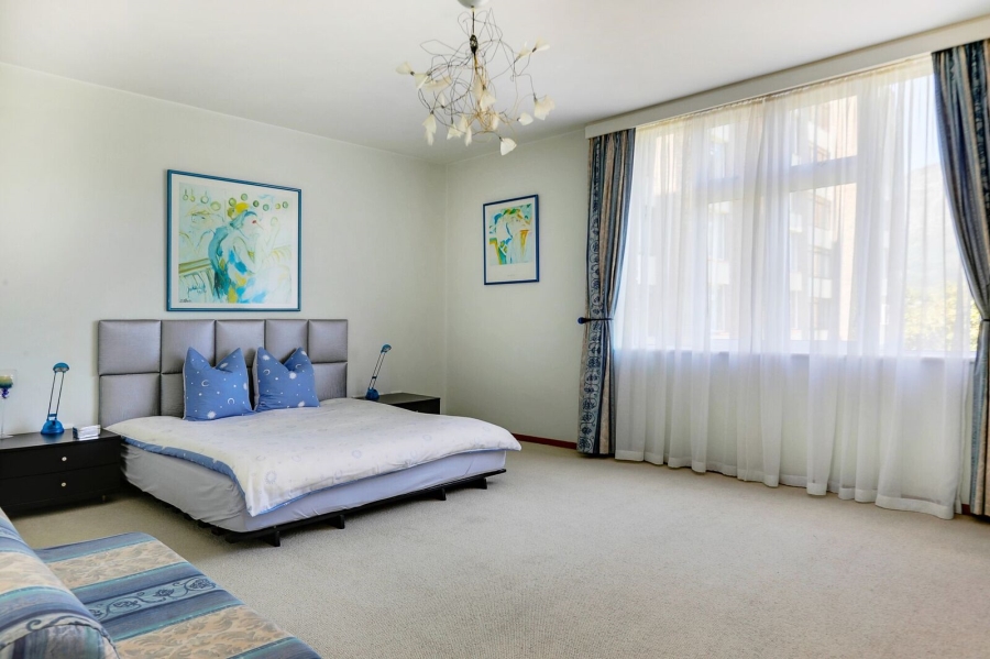 4 Bedroom Property for Sale in Rondebosch Western Cape